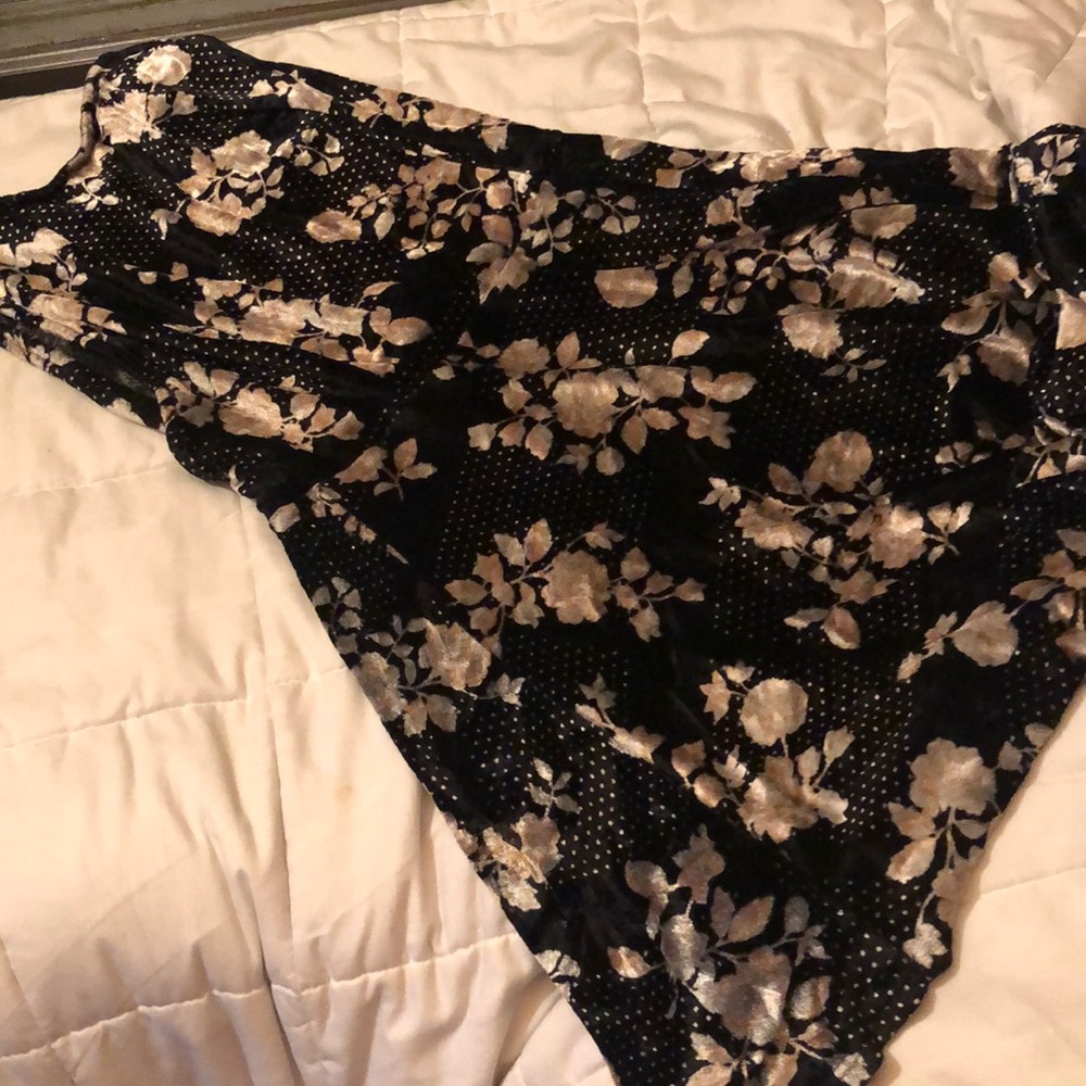 Low-back crushed velvet mini skater dress